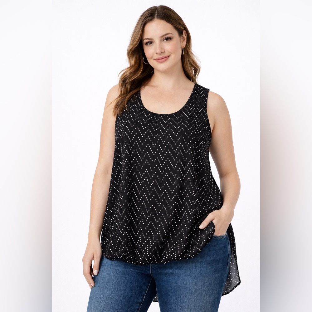 Chic Black and White Zigzag Women's Tank Top